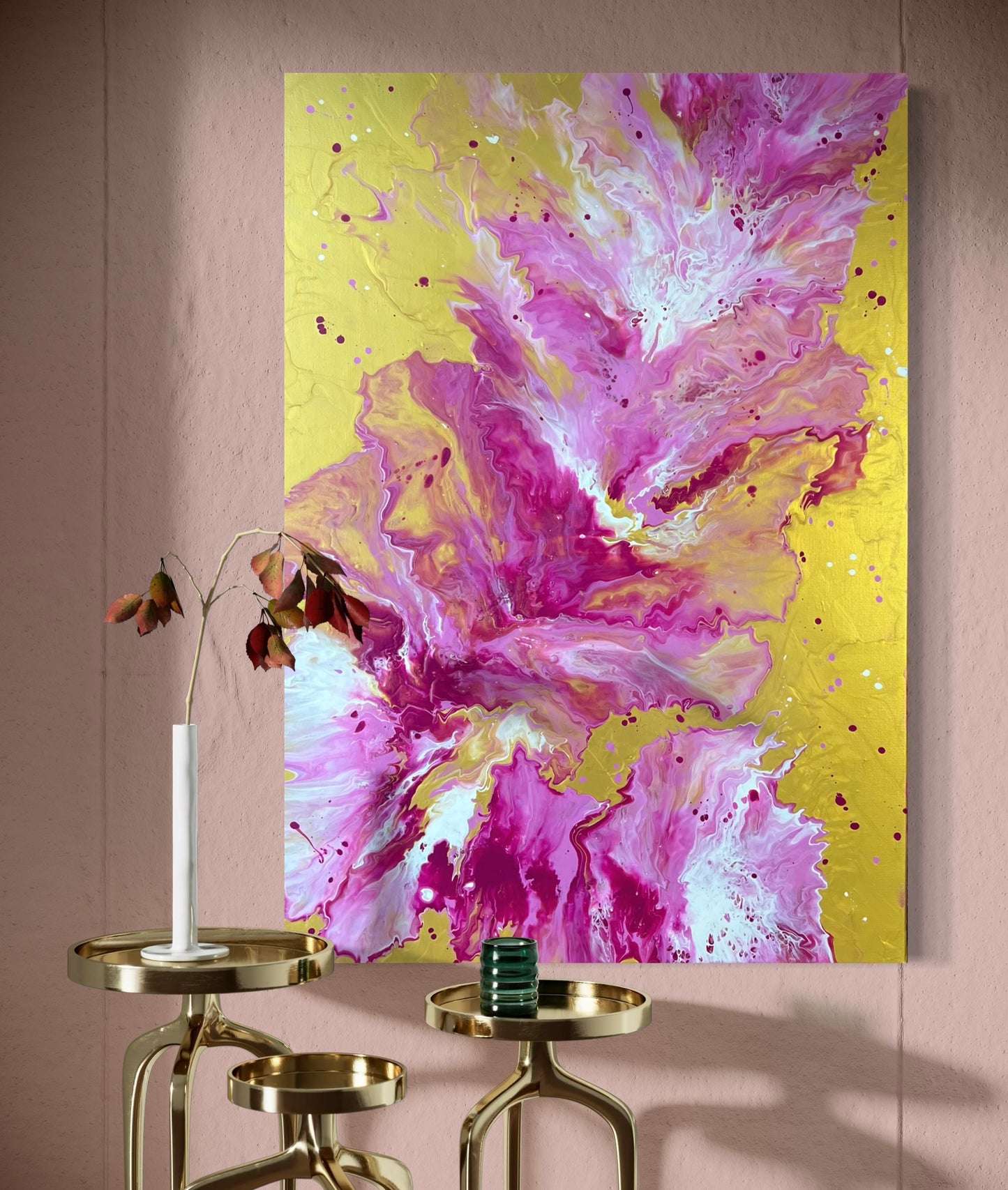Abstract acrylic painting with lively tile structures in magenta and white on a bright golden background - modern fluid art artwork with an energetic look for creative interior design.
